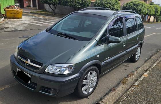 CHEVROLET ZAFIRA 2.0 MPFI ELEGANCE 8V FLEX 4P AUTOMÁTICO CHEVROLET ZAFIRA 2.0 MPFI ELEGANCE 8V FLEX 4P AUTOMÁTICO